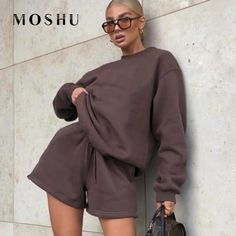 Brand Name: MOSHUOrigin: CN(Origin)Season: Spring/AutumnDecoration: PocketsStyle: StreetwearPattern Type: SolidAge: Ages 18-35 Years OldPant Closure Type: Elastic WaistCollar: O-NeckClosure Type: NONESleeve Length(cm): FullSleeve Style: RegularMaterial: COTTONMaterial: SpandexMaterial: PolyesterPant Length(cm): ShortsClothing Length: RegularDresses Length: Above Knee, Minisets for women: sets for womenwomens tracksuit: womens tracksuitwomen sets 2020: women sets 2021shorts and top set: shorts an Shorts Outfits Casual, Shorts Outfit Casual, Sweatshirt And Shorts, Womens Casual Suits, Sweatshirt Shorts, Casual Suits, Tracksuit Pants, Shorts Cotton, Y2k Hoodie