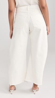 Relaxed Fit Cropped Cotton Flare Jeans, Cotton Cropped Jeans With Patch Pockets For Work, Cropped Leg Cotton Flare Jeans With Patch Pockets, White Relaxed Fit Cropped Flare Jeans, White Jeans With Patch Pockets, White Cotton Cropped Flare Jeans, Straight Leg Cropped Cotton Jeans With Pockets, Wide Leg Cropped Jeans With Patch Pockets, Cotton Wide Leg Cropped Jeans With Patch Pockets