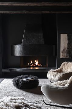 13 Dark And Moody Living Room Ideas You’ll Love – DreamyHomeStyle