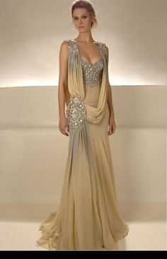 <3 High Fashion Dresses, Fashion Gowns, فستان سهرة, Gowns Of Elegance, Drama Queens, Formal Style, Gorgeous Gowns, Fantasy Fashion, Beautiful Gowns