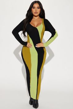 Available In Black/Green. Sweater Maxi Dress V-Neck Long Sleeve Stretch Disclaimer Pattern Placement May Vary 80% Rayon 20% Polyester Imported | Peyton Sweater Maxi Dress in Black/Green size Small by Fashion Nova Gentlemen Wear, Sweater Maxi Dress, Swag Outfits For Girls, Classy Casual Outfits, Xl Fashion, Green Sweater, African Dress, Green Fashion, Black Maxi Dress