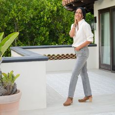 A closed toe and subtle strap elevate the legendary support of our classic sole with Taytum, a classy, anytime heeled sandal. Head Construction, Teacher Shoes, Mary Jane Clogs, Fall Lookbook, Tan Woman, Nail Head, Heeled Sandal, Dansko Shoes, Comfortable Heels