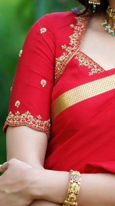 Blouse For Red Silk Saree, Simple Bridal Blouse Designs Latest, Red Silk Blouse Designs, Red Work Blouse Designs, Red Blouse Designs Indian Weddings, Latest Blouse Designs For Silk Sarees, Simple Embroidery Blouse Designs, Red Blouse Work Designs, Mysore Silk Saree Blouse Designs