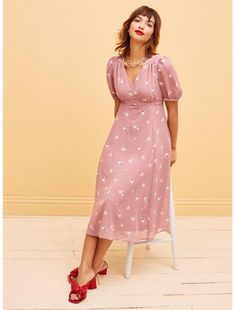 Her Universe Disney Minnie Mouse Flower Chiffon Midi Dress Disney Outfits Women, Rock Dresses, Culture Clothing, Wedding Week, Midi Dress Plus Size, Her Universe, Chiffon Midi Dress, Disney Dresses, Fashion Wishlist