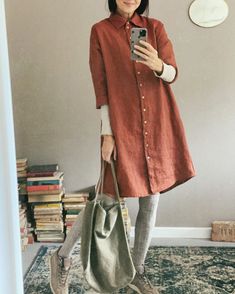 Women's Linen Dress AUDREY - Etsy Casual Button-up Linen Dress With Pockets, Casual Brown Linen Dress For Fall, Casual Brown Linen Dress With Relaxed Fit, Brown Linen Long Sleeve Dress, Casual Brown Long Sleeve Linen Dress, Casual Long Sleeve Brown Linen Dress, Casual Linen Fall Dress, Long Sleeve Linen Dress With Pockets, Casual Oversized Linen Dress With Pockets