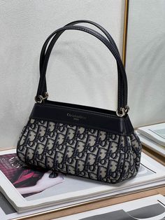 GG Fashion - DIR Bags - 658 A+ Excellent Quality; Contact us if you've any questions in your mind. Luxury Items, Dior Bag, You Bag, Luxury Bags, Contact Us, Fashion Bags