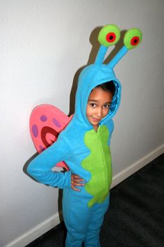 Gary Costume, Halloween Spongebob, Brother Sister Halloween Costumes, Gary Spongebob, Halloween Costume Fails, Spongebob Gary, Snail Costume, Spongebob Halloween