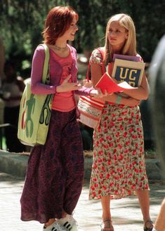 Long Skirts 90s, Y2k Dresses Outfit, Retro Pastel Outfit, Willow From Buffy Outfits, 90s Fashion Buffy, 2000s Hipster Aesthetic, Summer 90s Fashion, 90s Skirt Fashion, Buffy The Vampire Slayer Style