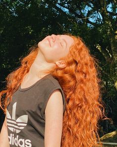 Curly Ginger Hair Aesthetic, Long Curly Ginger Hair, Afro Punk Fashion, Pretty Redhead, Ginger Girls