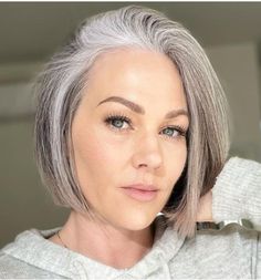 Grey Hairstyles, Grey Hair Wig, Beautiful Gray Hair, Natural Gray Hair, Transition To Gray Hair, Grey Hair Color, Cute Hairstyles For Short Hair