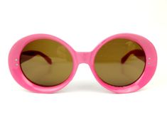 SUPERSOLFLEX original 60s womens sunglasses Made in Italy Authentic - vintage very rare model Original pink acetate frames Original brown crystal lenses New Old Stock - Never been worn Near Mint condition Width: 142mm Temple length: 137mm Height: 56mm SHIPMENT + All items shipped with tracking number. + Generic case included. Vintage Pink Sunglasses For Party, Retro Pink Sunglasses For Beach, Retro Pink Sunglasses For The Beach, Vintage Pink Sunglasses For Beach, Retro Pink Sunglasses With Mirrored Lenses, Vintage Pink Sunglasses With Uv Protection, Retro Plastic Sunglasses, Vintage Pink Sunglasses With Mirrored Lenses, Retro Pink Sunglasses With Gradient Lenses