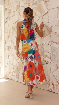 Toperth Floral Asymmetrical High Neck Maxi Dress – Toperth Elegant Multicolor Floral Print Maxi Dress, Elegant Multicolor Floral Print Dresses, Chic Sleeveless Dress With Bold Print, Multicolor Floral Print Midi Dress For Party, Chic Multicolor Bold Print Dress, Floral Print Maxi Dress For Party, Multicolor Floral Print Midi Dress For Summer, Summer Sleeveless Maxi Dress With Bold Print, Floral Print Multicolor Midi Dress