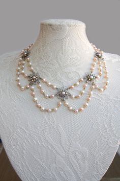 pretty Diy Collier, Bridal Pearl Necklace, Pearl Bridal, Necklace Wedding, Bijoux Diy, Bridal Necklace, Pretty Jewellery, Jewelry Projects, Diy Necklace