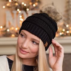 Trendy C.C Beanie Perfect For Upcoming Fall Temperatures! Brand New Without Tags And Zero Flaws!!! Cc Beanie Outfits, Everyday Outfits Fall, Cc Hats, Beanie Outfit, Cc Beanie, Cute Hats, Knit Beanie, Luxury Fabrics, Everyday Outfits