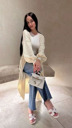 Outfits Frescos, Eda Outfits, Fancy Fits, Elegant Outfits, Hijab Outfits, Fall 24, Feminine Aesthetic, Street Style Inspiration, Fashion Mistakes