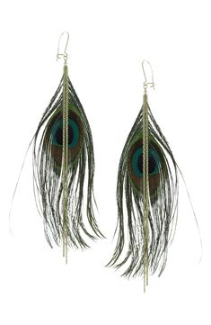 Chain details adorn real peacock feather dangle earrings that are sure to make a statement. French hook back Metal/feather Imported Luxury Peacock Design Earrings For Festive Occasions, Peacock Clothes, Peacock Hair Piece, Peacock Accessories, Peacock Hair, Metal Feather, Peacock Feather Earrings, Peacock Jewelry, Zoo Birthday