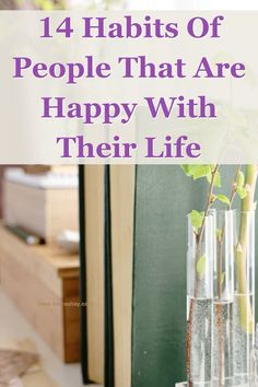 14 habits of people that are happy with their life! Helpful habits to boost your daily happiness! Habits Of Successful People, Successful Women, Successful People, Self Improvement, Self Care