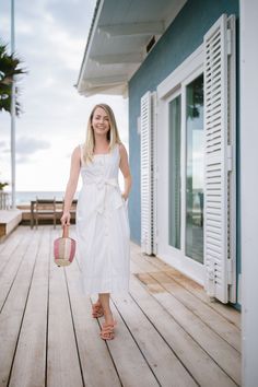 outfit ideas barbecue Bbq Outfit Ideas, Summer Bbq Outfit, Bbq Outfit, Bbq Outfits, Sun Dress Casual, Nautical Outfits, Summer Party Outfit, Shirt Dress Outfit, Maxi Dress Outfit