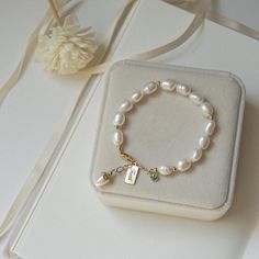 Pearl Emerald Zircon Bracelet Pearls Bracelets, Zircon Bracelet, Pearl Gifts, Gold Baroque, Oyster Shells, Bridesmaid Bracelet, Leaf Jewelry, Pearl Crystal, Bead Jewellery