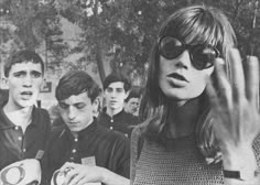 the youth Francoise Hardy Style, Francois Hardy, Beatnik Style, French Icons, Rock And Roll Girl, French New Wave, Francoise Hardy, Charlotte Gainsbourg, Jodie Foster