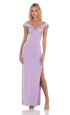 Off Shoulder Twist Maxi Dress in Lavender | LUCY IN THE SKY Simple Formal Dress, Purple Formal Dress, Purple Long Dress, Light Purple Dress, Lavender Bridesmaid Dresses, Queen Dresses, Dresses Date Night, Purple Maxi Dress, Womens Trendy Dresses