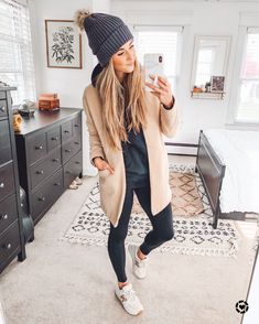 Cold Weather Outfits Casual, Johnson Aesthetic, Winter Layering Outfits, Cold Weather Outfits Winter, Leggings Outfit Winter, Clothes Board, Black Leggings Outfit, Classy Winter Outfits, Winter Outfits Cold