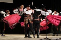 Folk costumes of Lachy Sądeckie, Poland. Polish Traditional Clothing, Slovak Wedding, Polish Folklore, Poland History, Polish Heritage, Slavic Folklore, Ethnic Clothes