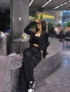 Mode Poses, Adrette Outfits, Mode Ulzzang, Chique Outfits, Korean Casual Outfits, Neue Outfits, Elegante Casual, Looks Street Style, Swaggy Outfits