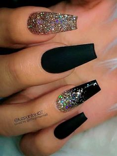 Black And Gold Nails, Black Coffin Nails, Nails Ombre, Ombre Nails Glitter, Homecoming Nails Acrylic, Nails Glitter