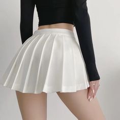 Trendy A-line Pleated Mini Skirt, Trendy A-line Pleated Skirt, Fitted A-line Pleated Tennis Skirt, Casual Pleated Skort For Party, Trendy Pleated A-line Skirt, Trendy Pleated Solid Color Skort, Trendy Pleated Tennis Skirt For Party, Trendy White Tennis Skirt For Party, Casual White Tennis Skirt For Party