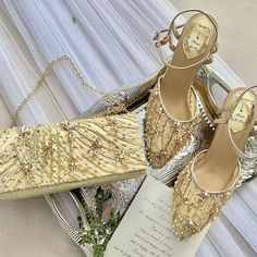 "please ask the seller about availability before making order :) Matching Set Rose Gold Women's Party Shoes Block Heels 6cm & Matching Clutch Shoe: Condition: 100%, soft, quality and new. Color: Gold Heel: 6cm Material: Brocade & Satin Clutches: 10cm x 4.5cm x 21cm NOTE FOR BUYER - If the order is received, the order cannot be canceled because the order is already in production and the shipping address cannot be changed. - Due to the many variations on the monitor screen and browser, the resulti Glitter Shoes Heels, Gold Heels Wedding, Flapper Shoes, Gold Dress Shoes, Heels Luxury, Gold Wedding Shoes, Shoe Heels, Glam And Glitter, Party Heels