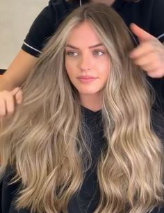 Blonde Hair Color Balayage, Soft Blonde Hair, Highlight Brown, Blonde Hair Goals, Perfect Blonde Hair, Bonded Hair Extensions, Dark Blonde Hair Color, Hair Extensions Clip