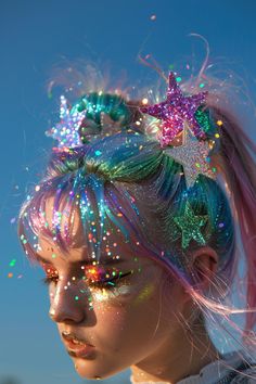 63+ Festival Hair Ideas To Help You Party Bright Club Outfits, Galaxy Festival Outfit, Cosmic Festival Outfit, Colorful Festival Hair, Out Of This World Hairstyles, Disco Ball Hair, Space Buns Festival, Festival Hair Space Buns, 90s Neon Cosmic Carnival