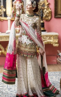 Off White Design, Afghan Dress, Shadi Dresses, Pakistani Formal Dresses, Bridal Dresses Pakistan, Gota Work, Pakistani Wedding Outfits, Pakistani Dresses Casual