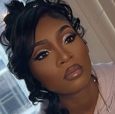 Black Wedding Makeup Looks, Burgundy Makeup Look Wedding Black Women, Bride Makeup For Dark Skin, Bride Makeup Looks Wedding Day Black Woman, Makeup Looks For Black Women Wedding, Eyeshadow Ideas For White Dress, Wedding Makeup Ideas For Black Women, Brides Makeup Black Women, Wedding Makeup Looks For Black Women