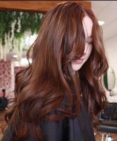 Curly Amber Hair, Intense Auburn Hair Color, Amber Highlights, Mahogany Hair Color, Chocolate Copper Hair, Deep Auburn Hair, Highlights Babylights