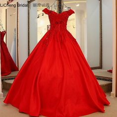 Best Gown Design, Pretty Red Dress, Long Ball Gown, Best Gowns, Gown Designs, Satin Formal Dress, Ball Gown Dress, Long Evening Dress