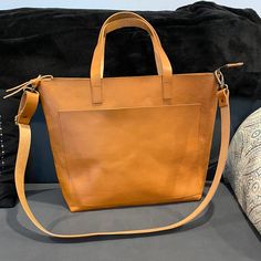 Oversized Camel Leather tote bag with outside pockets. Cap Sa | Etsy