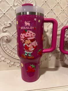 Custom 40 oz Strawberry Shortcake Stanley - if you would like another color not shown I can order as long as it's available, please send me a message. These are handmade designs so placement may vary. I use high quality materials, hand wash only. Thanks for looking! Strawberry Shortcake Birthday, Cocoppa Wallpaper, Stanley Quencher, Barbie Party, Dream Gift