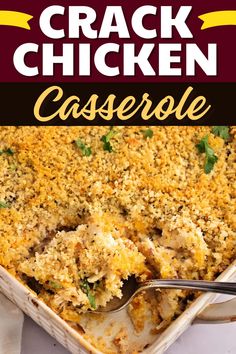 Get ready to be addicted to this crack chicken casserole! Loaded with meat, sour cream, cheese, and bacon, it's beyond irresistible! Best Chicken Casserole, Bacon Dishes, Chicken Casserole Recipe, Casserole Easy, Pumpkin Recipes Easy, Chicken Recipes Casserole, Entree Recipes