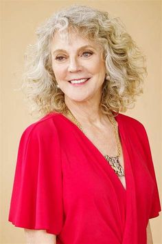 22 Fantastic Curly Perms for Short Hairstyles For Over 60, Women Over 60 Hairstyles, Ash Gray Hair Color, Best Hairstyles For Women, 60 Hairstyles, Textured Layers, Traditional Hairstyle, Over 60 Hairstyles