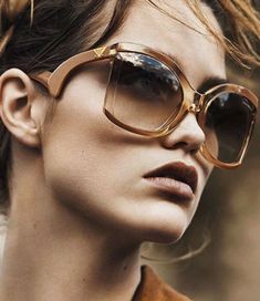 Elegant Sunglasses, Cat Eye Colors, Cute Sunglasses, Sunglasses Women Fashion, Cute Glasses, Trendy Sunglasses