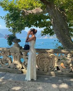 Todas las publicaciones • Instagram European Summer Outfits, Shotting Photo, Italy Outfits, Long Evening Gowns, Italian Summer, 2024 Vision, Summer Photos, European Summer, Summer Pictures