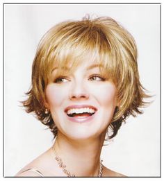 Cute medium short do Short Layered Hairstyle Women, Bangs Over 50, Short Hairstyles Fine, Fine Straight Hair, Cut Hairstyles, Short Layered, Hairdos For Short Hair, Hairstyle Women, Haircuts For Fine Hair