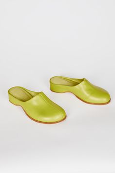 WASABI Rachel Antonoff, Slingback Mules, Uggs Outfit, Crisp White Shirt, Womens Clogs, Eye Black, Boot Sandals, Signature Style, Memory Foam