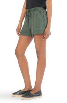 Perfectly comfy yet still polished, these relaxed-fit shorts are fashioned from lightweight woven fabric with an elastic waist and chino-style pockets. 4" inseam; 24" leg opening; 11" front rise; 16" back rise (size Medium) Elastic/drawstring waist Front patch pockets; back button-flap patch pockets 50% linen, 48% rayon, 2% spandex Machine wash, line dry Imported Women's Clothing Casual Relaxed Fit Shorts With Short Inseam, Casual Shorts With Drawstring And Short Inseam, Casual Shorts With Elastic Waistband And Short Inseam, Casual Shorts With Drawstring, Casual Summer Bottoms For Elevated Casual Look, Summer Casual Bottoms For Elevated Casual Look, Casual Bottoms With Drawstring In Short Length, Casual Bottoms With Paperbag Waist, Casual Paperbag Waist Shorts For Spring