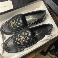 Authentic Rare Chanel Lambskin Loafers Out Of Stock In The Us Brand New In Box Size 36.5 Shoes Chanel, Chanel Black, Chanel Shoes, Flat Shoes Women, Loafer Flats, Loafers, Chanel, Women Shoes, Brand New