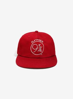 Harry Potter Platform 9 3/4 Strapback Hat, Harry Potter Fashion, The Hogwarts Express, Harry Potter Platform, Harry Potter Style, Harry Potter Shirts, Diagon Alley, Trendy Hat, Harry Potter Collection, Hogwarts Express