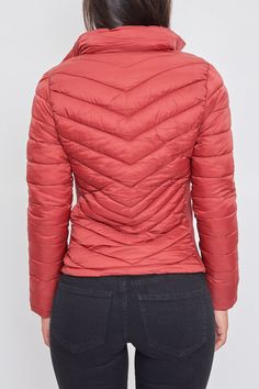 Our Women's Puffer Jacket With Detachable Sherpa Fur Hoodie features a removable faux sherpa fur-trimmed hood for versatile outfit options, elastic side insets for a shaping waistline, elastic cuffs, faux-fur super soft lining, zipper pockets on front, and a zipper front closure. Composition - Shell: 100% Polyester - Faux Fur Lining: 100% Polyester - Filling: 100% Polyester - Faux Fur Hood: 100% Polyester • Machine wash cold and hang to dry. • Model is wearing a size S. Outfit Options, Ymi Jeans, Winter Puffer Jackets, Winter Puffer, Black Brick, Fur Hoodie, Brick Colors, Puffer Jacket Women, Versatile Outfits