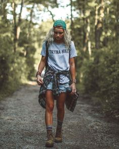 spring hipster outfits 50+ best outfits Hipster Outfits Spring, Camping Outfits For Women Summer, Summer Camp Outfits, Surfergirl Style, Pakaian Hipster